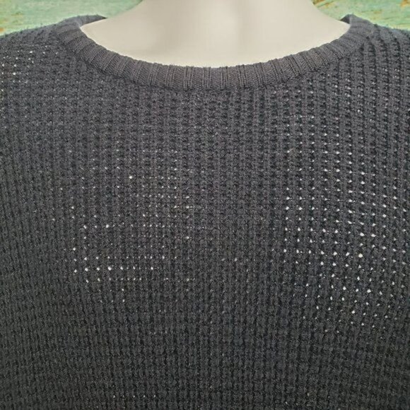 NLST Men's Navy Blue Knit Sweater Long Sleeves Side Slits Size Medium NWOT - Picture 3 of 8